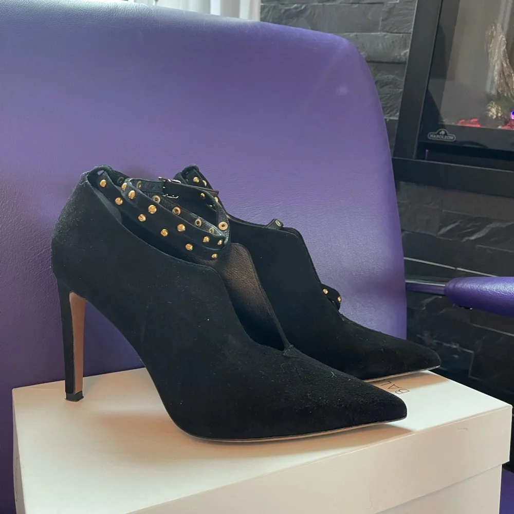 Booties with straps - Picture 5 of 5